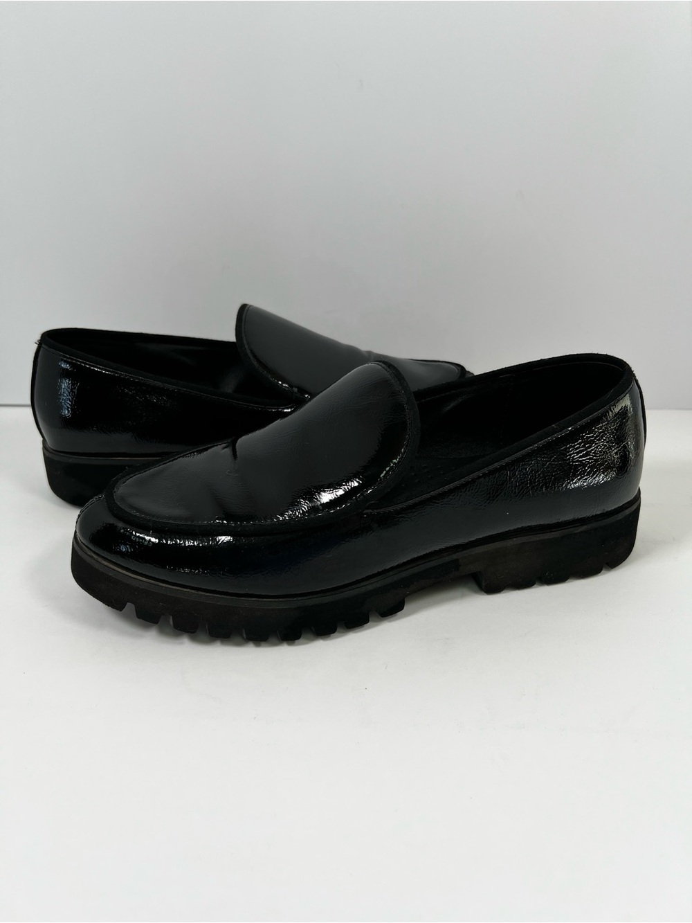 Donald Pliner Eclipse Black Crinkle Patent Leather Lug Sole Loafers Womens 10M